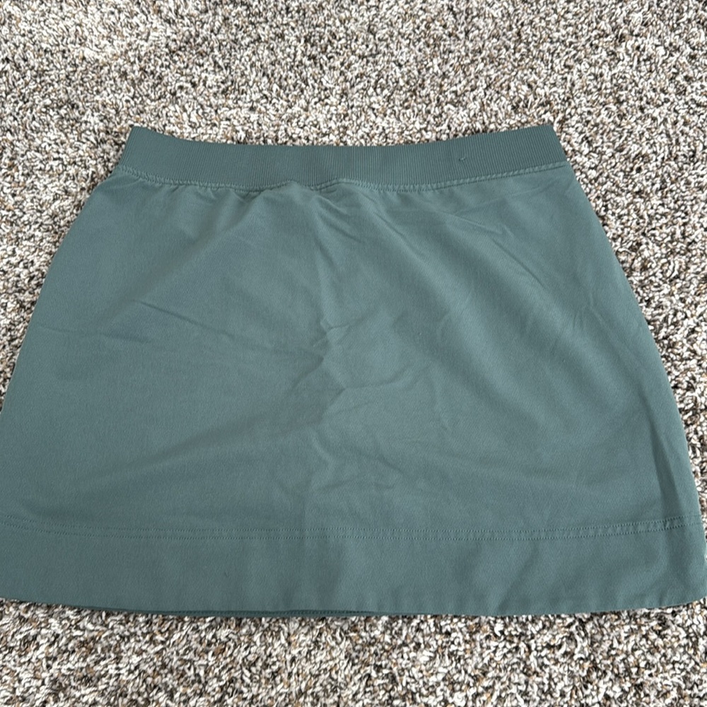 Skort - Picture 2 of 2